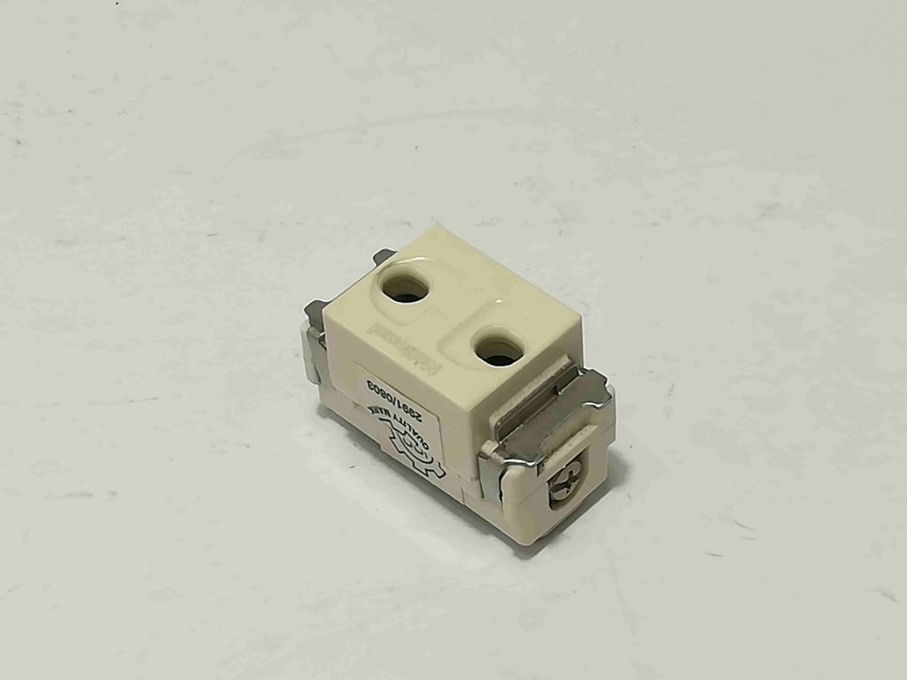 Single Electrical Receptacle Round Slots Arizona Integrated