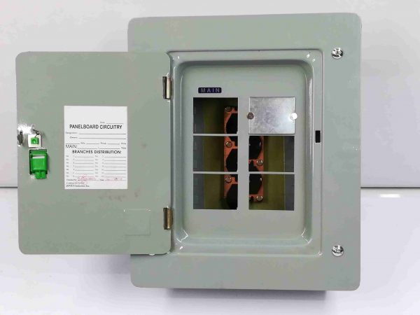 Panel Box 4 Branches - Main Breaker, 2 Pole, Plug-In Type - G.E Breaker TQL